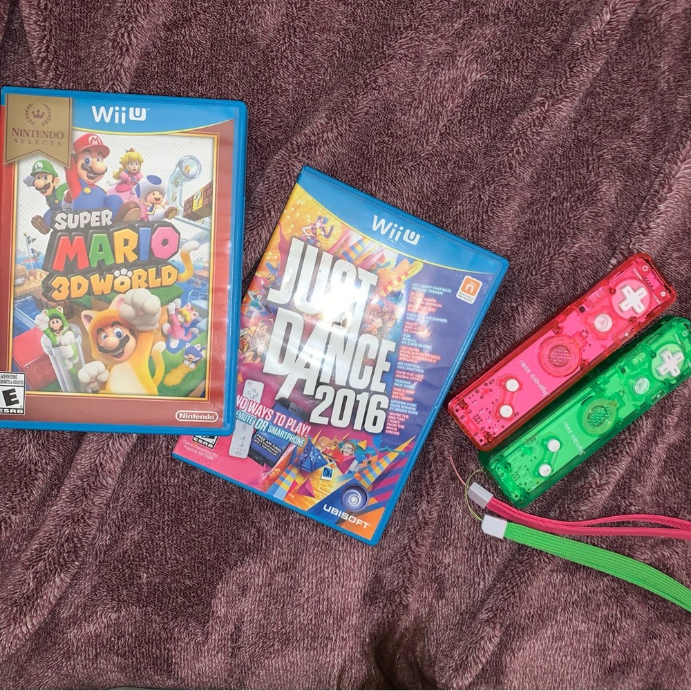 Wii U, Mario kart and just dance 2016+ 2controllers